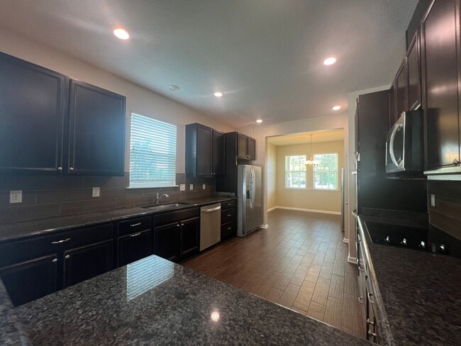 Building Photo - Stunning & Spacious  2 story home COMING S...