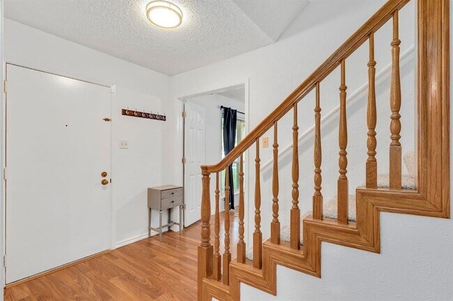Building Photo - 1507 Wildwood Dr