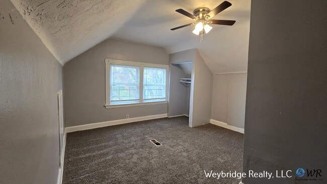 Building Photo - 3209 Gilbert Ave