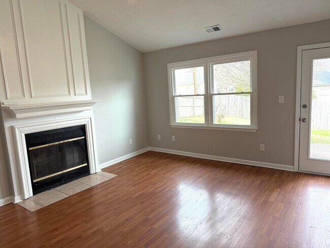 Building Photo - 4504 Callaway Ct