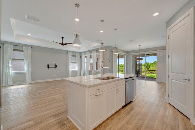 Building Photo - Del Webb Bayview Home, Active 55+ Communit...