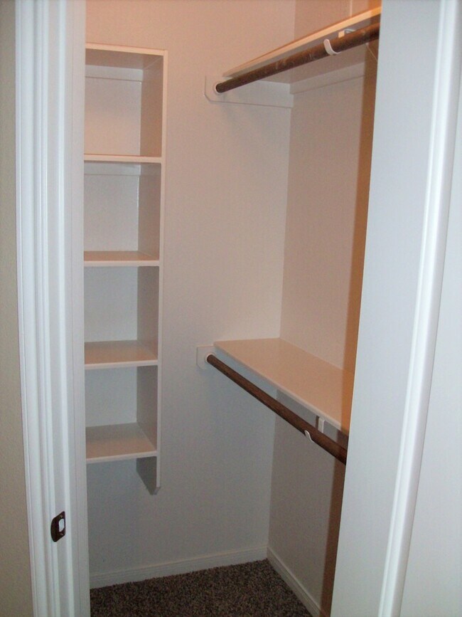 Building Photo - 3/2 Duplex off Bunny Trail Killeen - Text 201-231-7228 for more details