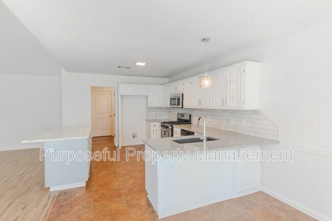Building Photo - 4002 S 198th E Ave