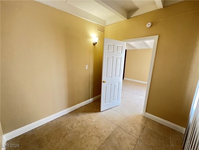 Building Photo - 365 Upland Blvd