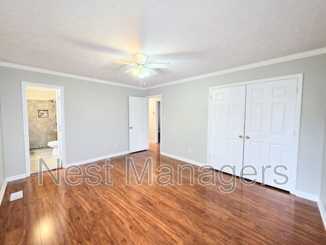 Building Photo - 7320 Avila Dr