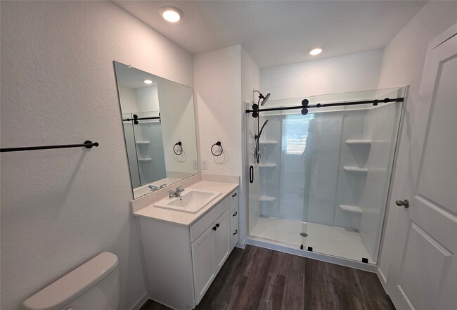 Building Photo - 40934 Seasoned Oak Ln