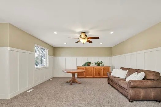 Building Photo - 2390 N Pointe Ct