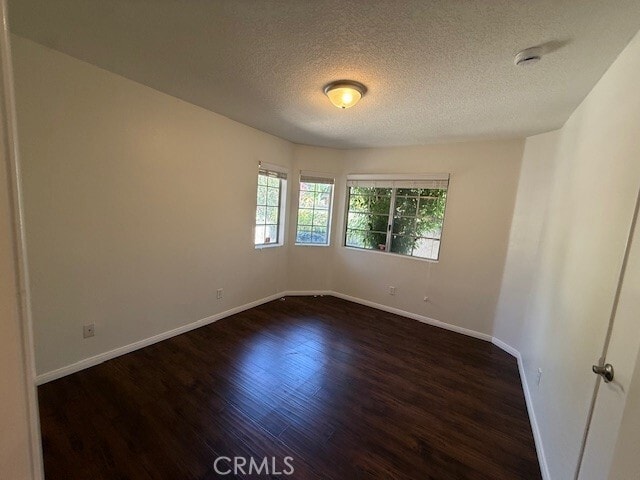 Building Photo - 1230 Tamarisk Cir