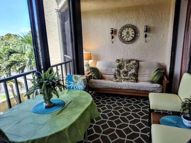 Building Photo - 2400 S Ocean Dr