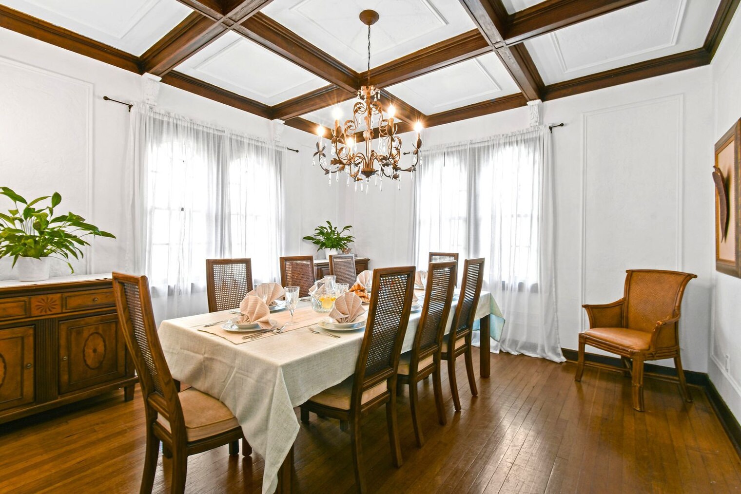 Building Photo - 414 Lake Shore Dr