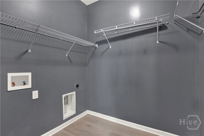 Building Photo - 127 Acapella Ave
