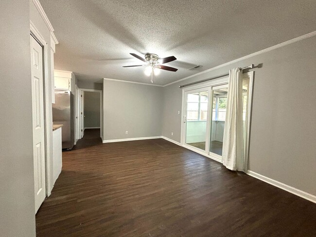 Building Photo - FULLY RENOVATED! 4BR/2BA Home Available No...