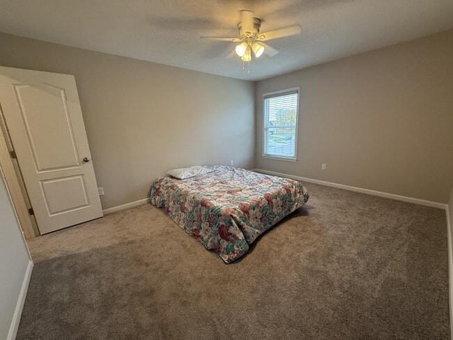 Building Photo - 6964 Briarcliff Ct