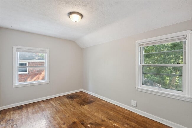 Building Photo - 4723 W 125th St