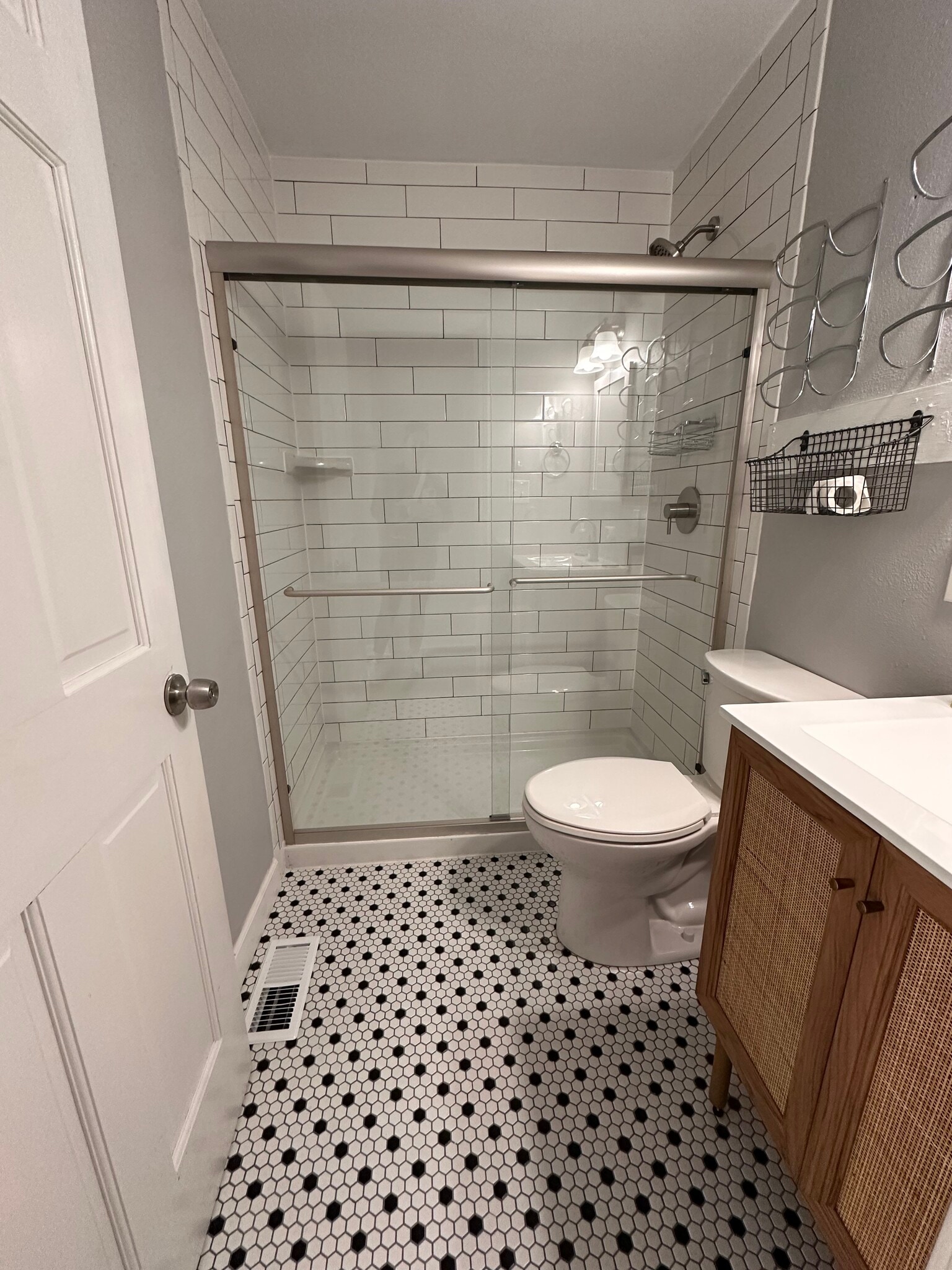 Building Photo - 2818 Lemp Ave