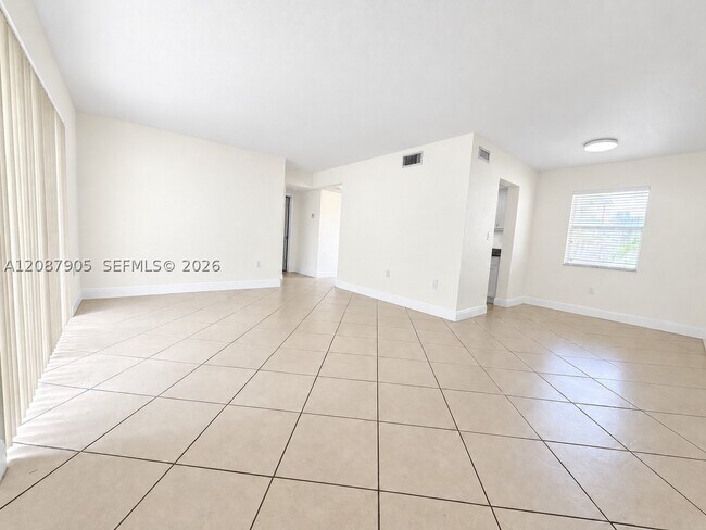 Building Photo - 8475 SW 94th St