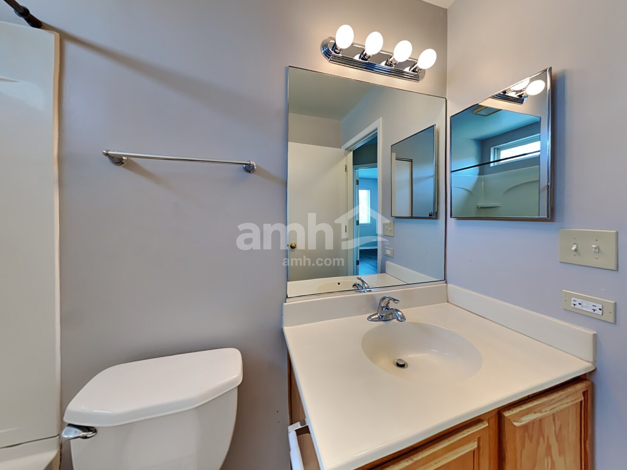 Building Photo - 300 Annandale Dr
