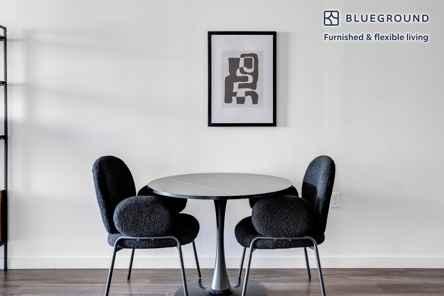 Building Photo - 1501 Buena Vista Ave