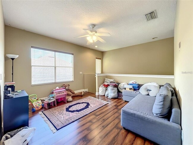 Building Photo - 709 Broadoak Loop