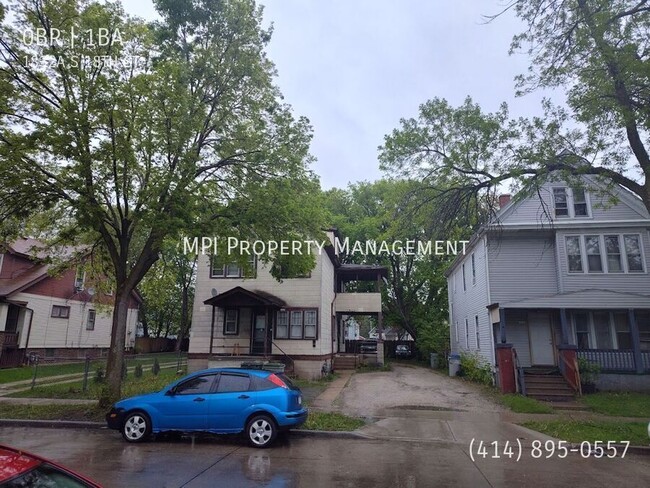 Primary Photo - 1832 S 18th St