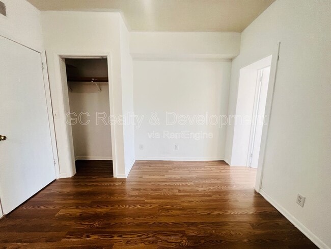 Building Photo - 6124 S Whipple St