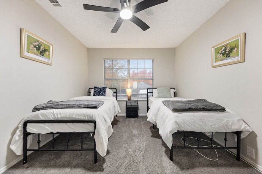 Building Photo - 509 Newberry St