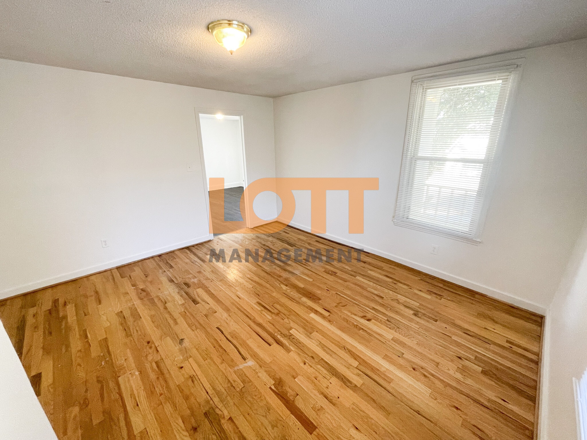 Building Photo - 27 Pendleton Rd