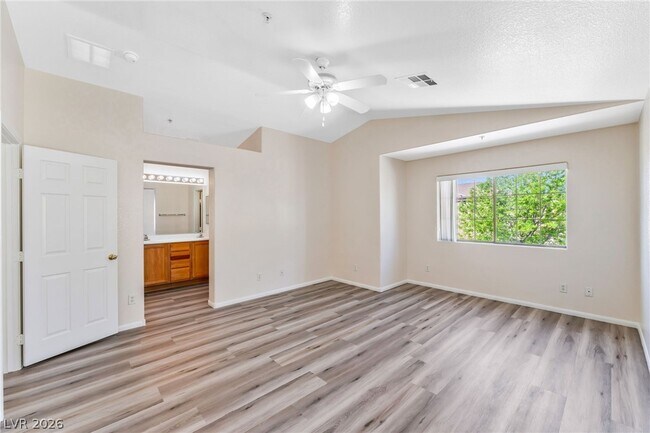 Building Photo - 6425 N Buttercup Creek St