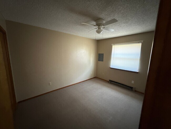 Building Photo - TRIPLE C - 921