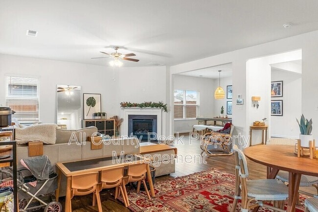 Building Photo - 6127 Prickly Lp