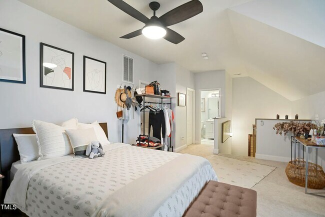 Building Photo - 4203 Overcup Oak Ln