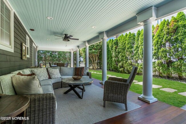 Building Photo - 101 Neptune Pl