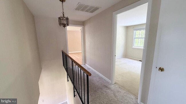 Building Photo - 4325 Majestic Ln