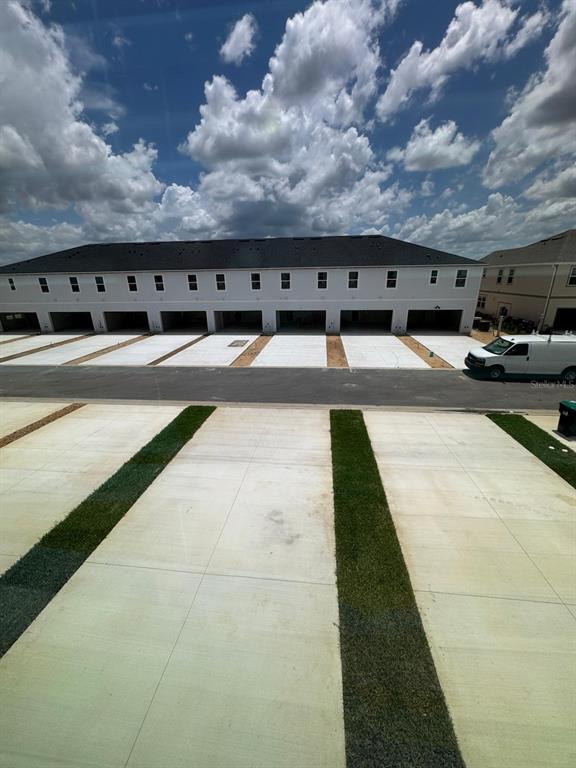Building Photo - 6400 Tabebuia Pkwy