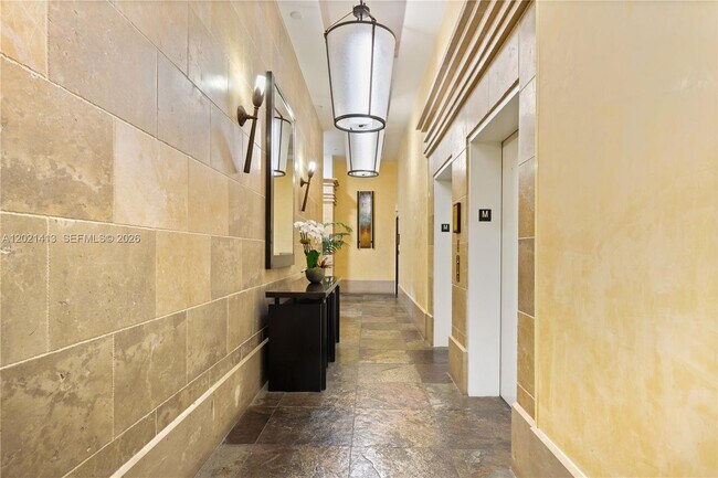Building Photo - 16275 Collins Ave