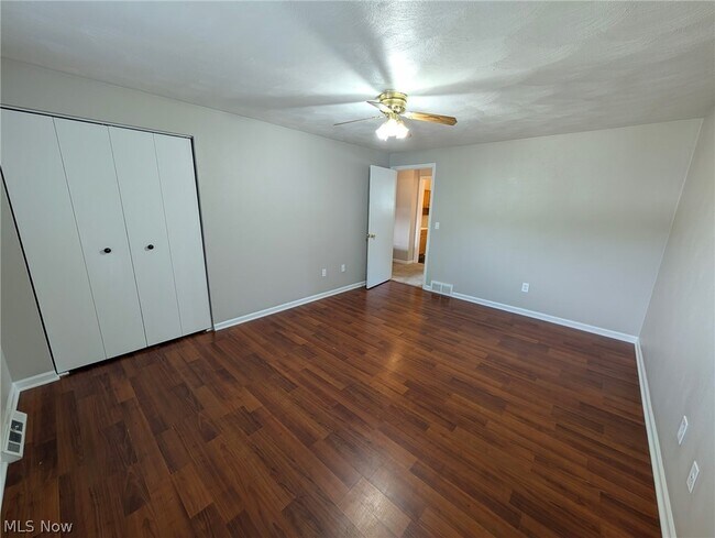 Building Photo - 2581 Shakespeare Ln