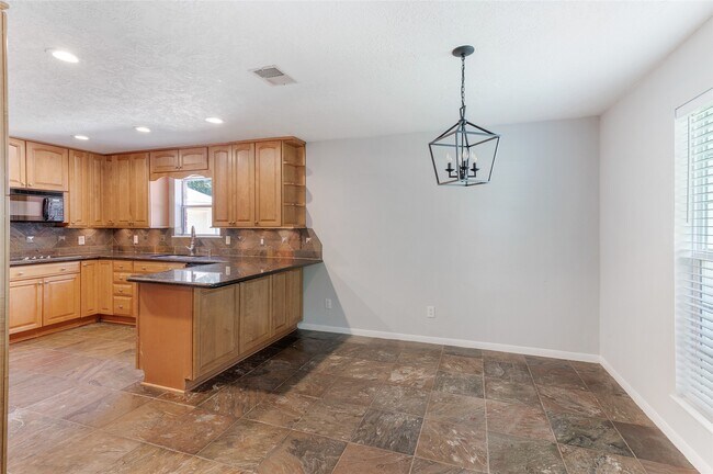 Building Photo - 2406 Box Oak Pl