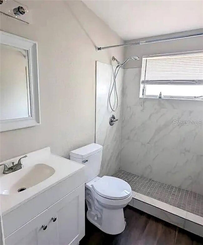 Building Photo - 2507 Coral Way