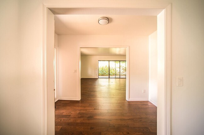 Building Photo - Greenleaf House: A Sustainable and Eco-Friendly Home!