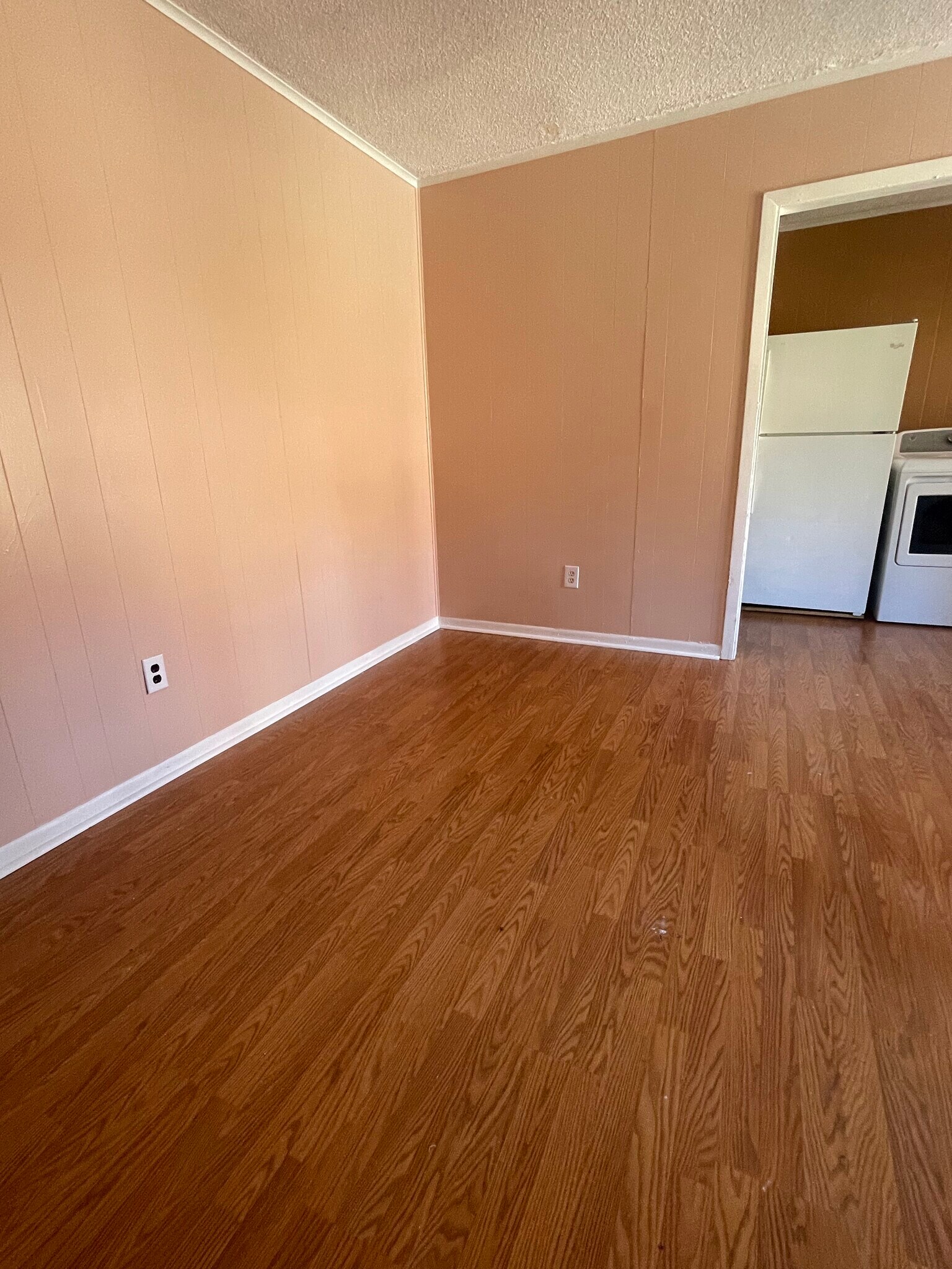 Building Photo - 379 Heathland Dr