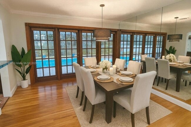 Building Photo - 4027 Pierce St