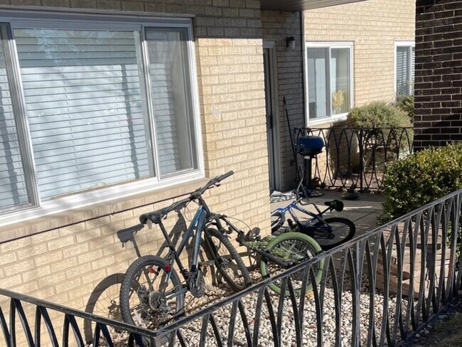 Building Photo - 535 S Cleveland Ave