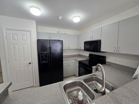 Building Photo - 4510 Botanical Place Cir