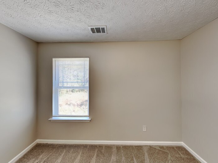 Building Photo - 4778 Tuong Yen Ct