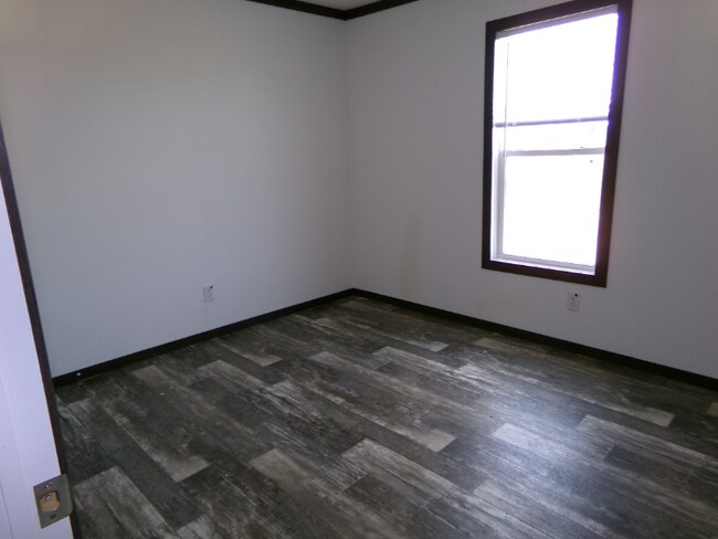 Building Photo - 281 Patriot Ln