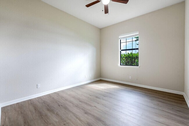 Building Photo - 3425 Siena Cir