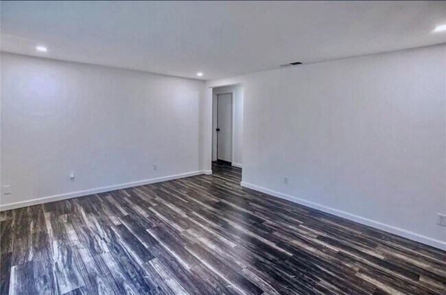 Building Photo - 8308 Peaceful Hill Ln