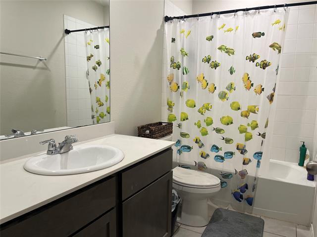 Building Photo - 708 Azalea Dr