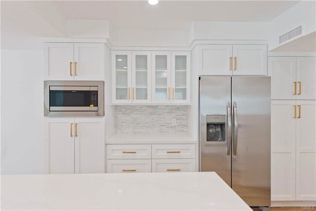 Building Photo - 4441 Saugus Ave