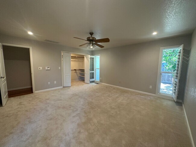 Building Photo - 2601 Bardolino Ln